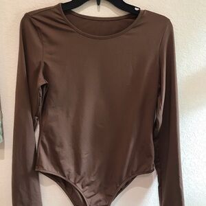 SHEIN Fitted Brown Crew Neck Bodysuit